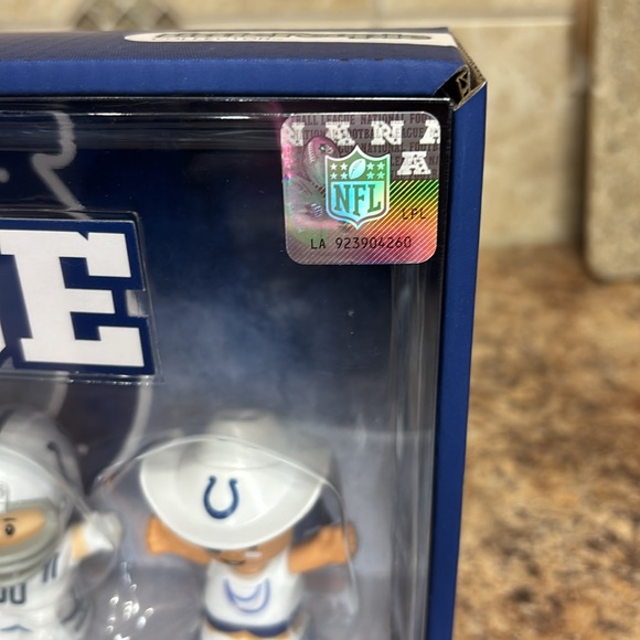 Fisher Price Little People Set Collector NFL Indianapolis COLTS NIB - Picture 6 of 6